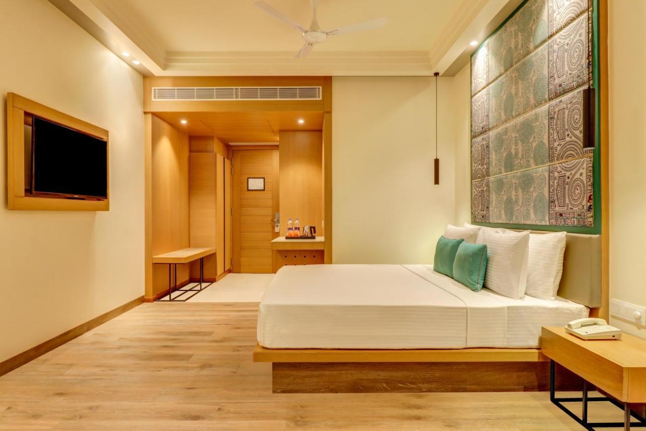 Hotel Lemon Tree Premier, Bhubaneswar Exterior foto